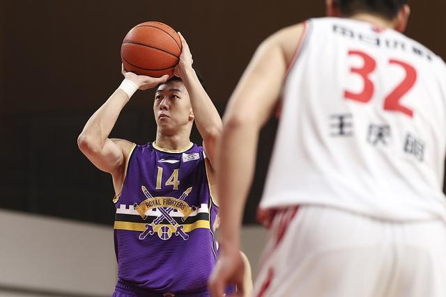 爱游戏体育官网塞维利亚内部会议纪要流出——加时末段更衣室发声，CBA季后赛使命明确，球队文化再被提及的简单介绍